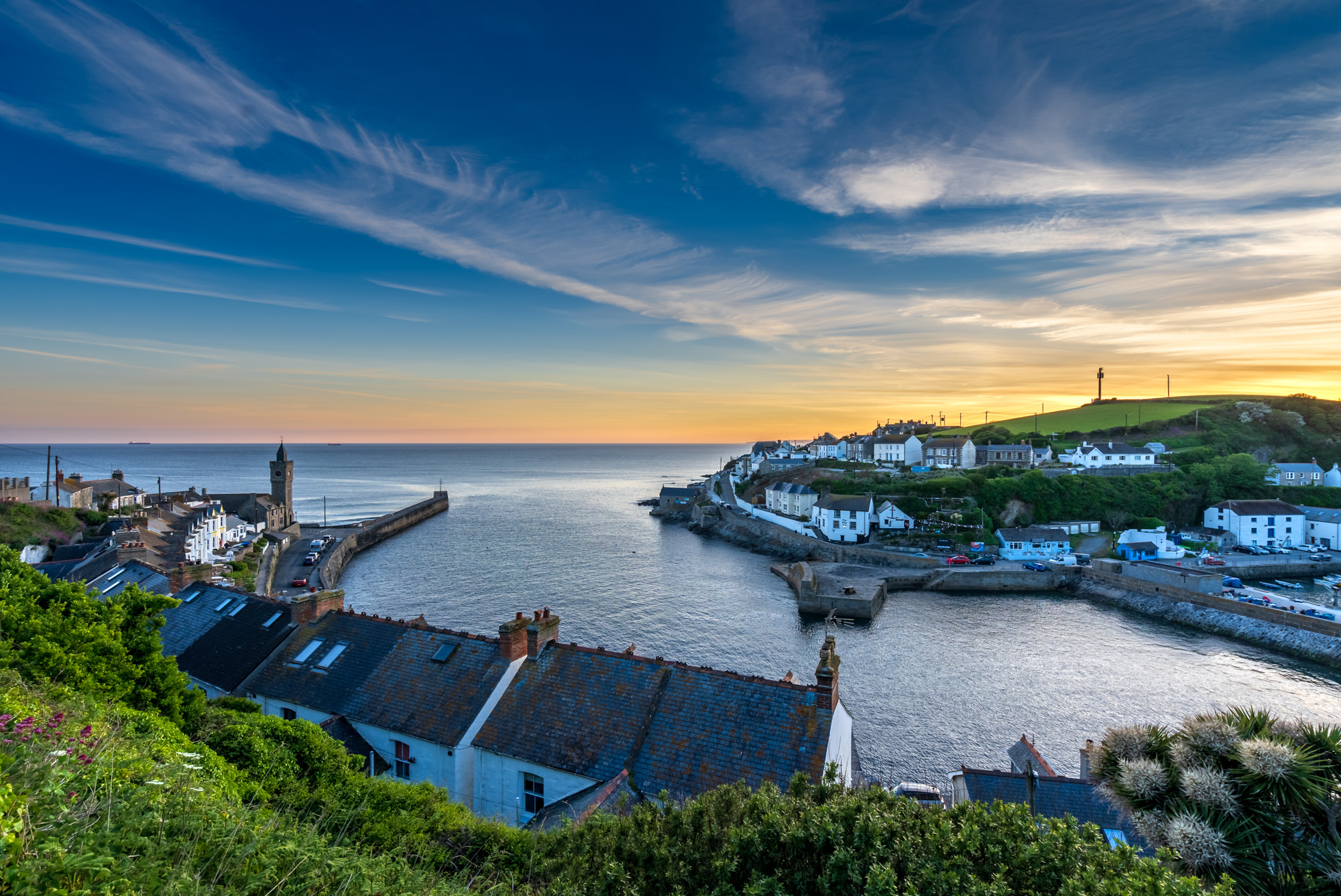 Porthleven sunset (2)